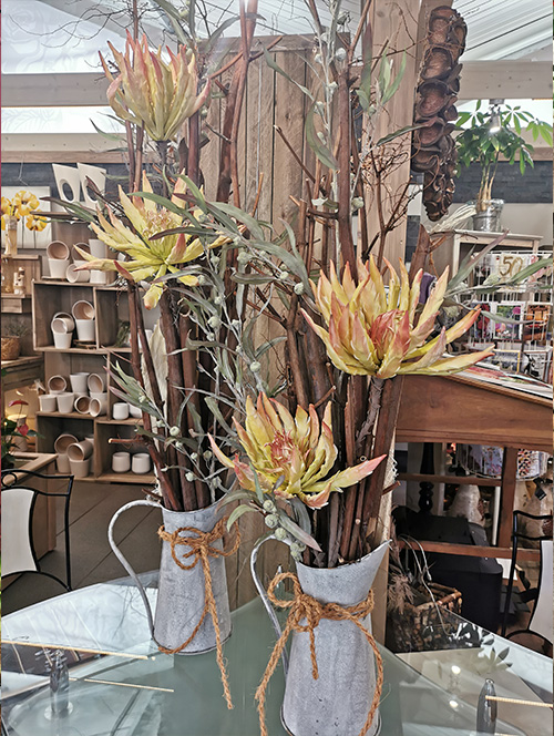 Trocken- und Seidenblumengestecke 1.jpg