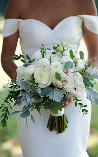 Frau Hochzeit Kleid Blumenstrau?.jpg